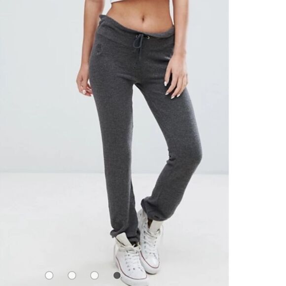 Wildfox Pants - NWT Wildfox Roses Malibu Skinny Trackpants In Gray